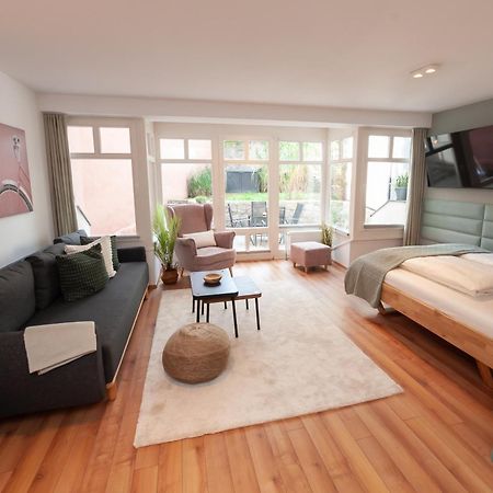 Freitraum Apartments No3 City Mit Eigenem Garten Бад-Нойштадт-ан-дер-Зале Екстер'єр фото