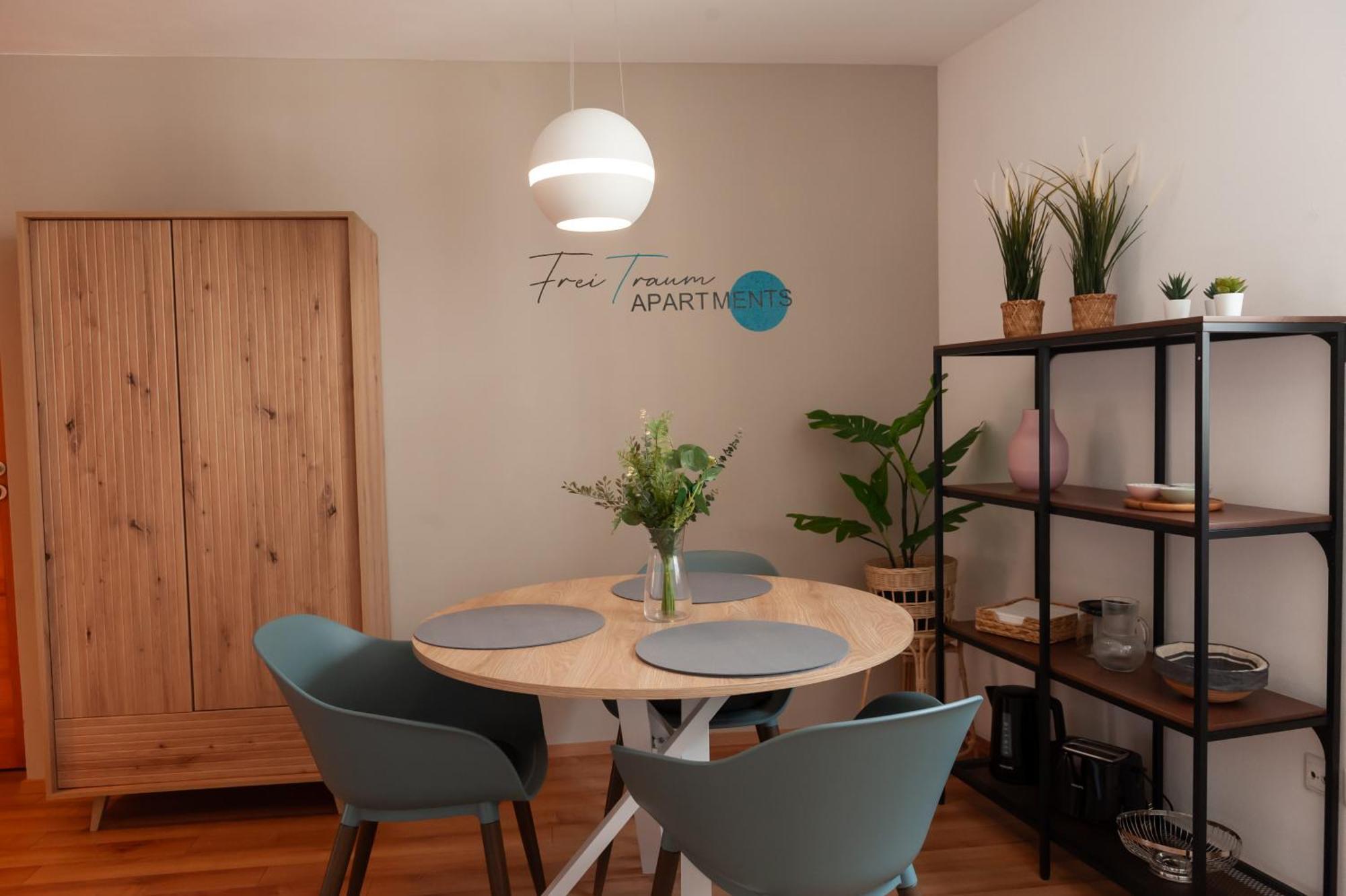 Freitraum Apartments No3 City Mit Eigenem Garten Бад-Нойштадт-ан-дер-Зале Екстер'єр фото