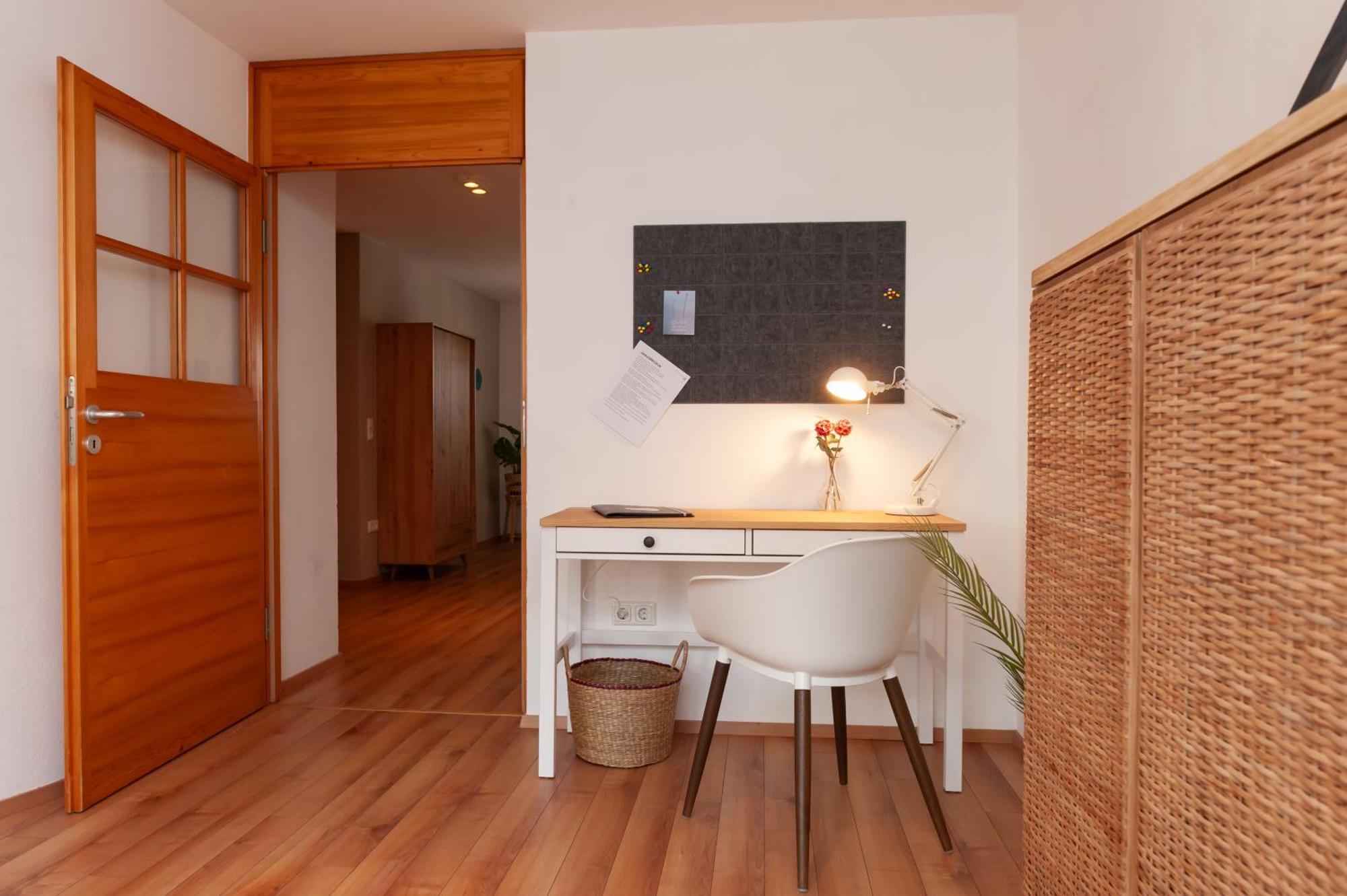 Freitraum Apartments No3 City Mit Eigenem Garten Бад-Нойштадт-ан-дер-Зале Екстер'єр фото
